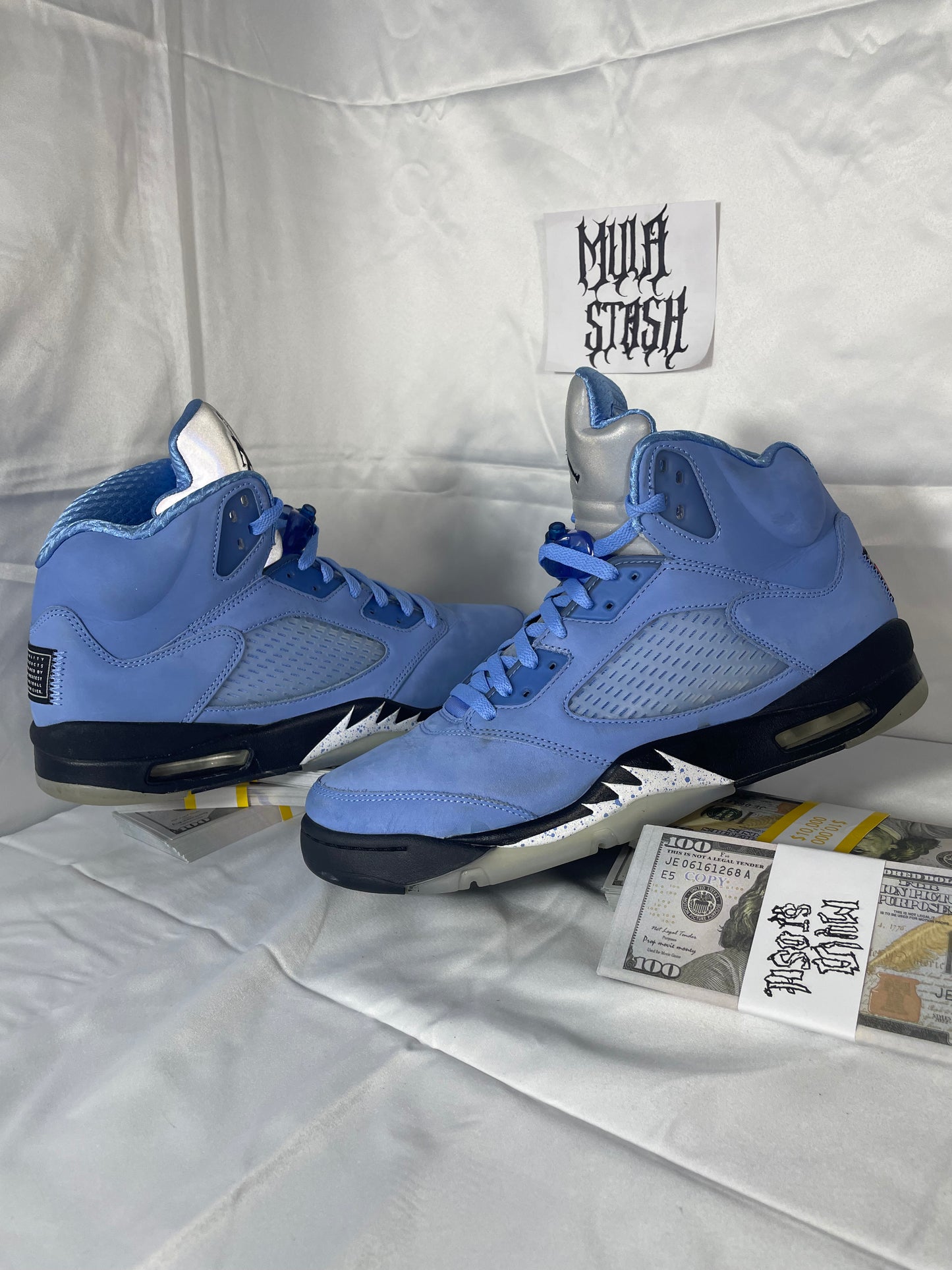 Size 12- Nike Air Jordan 5 Retro UNC University Blue - used/damaged box