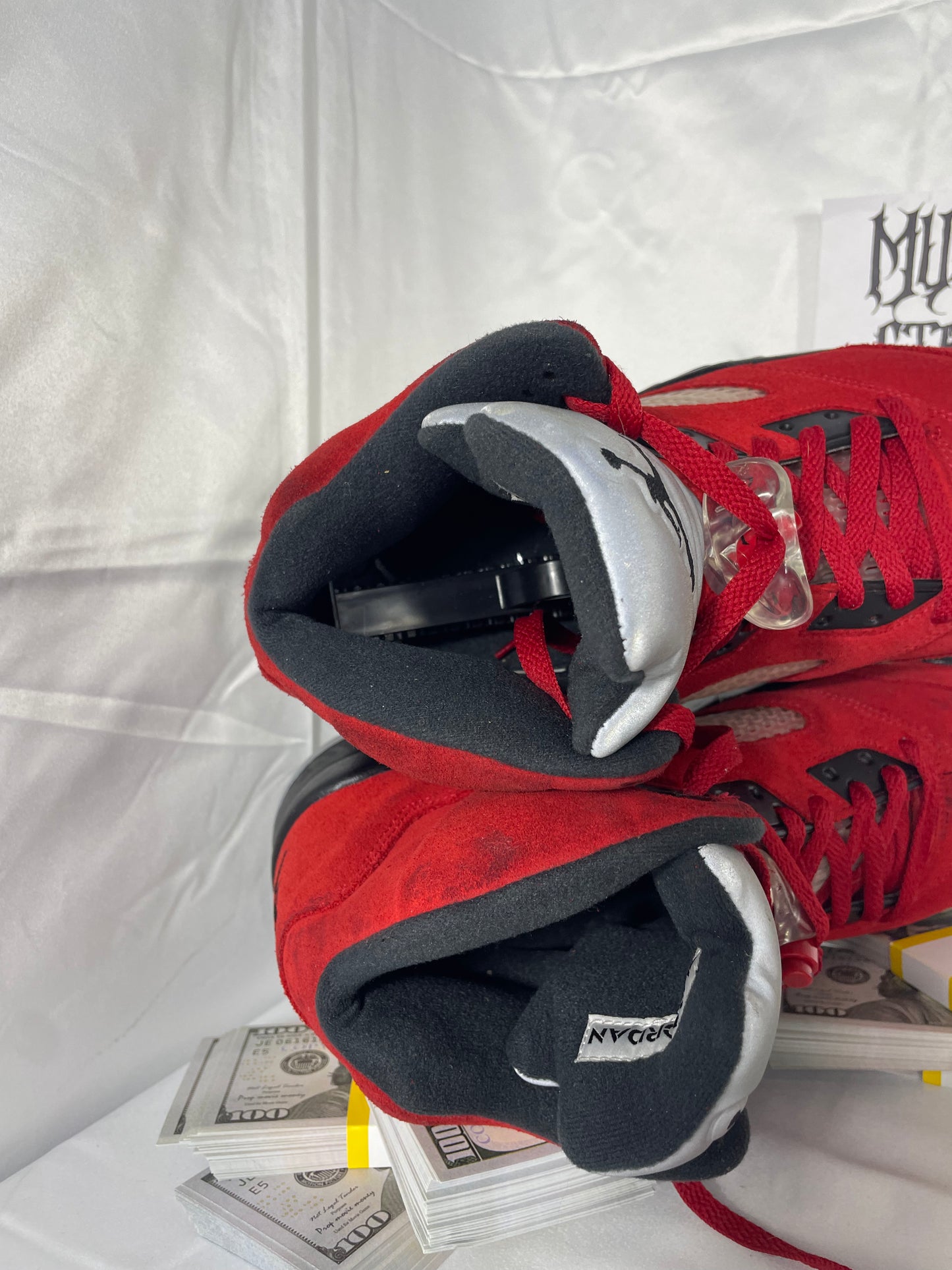 Jordan 5 Retro Raging Red Bull - Size 12