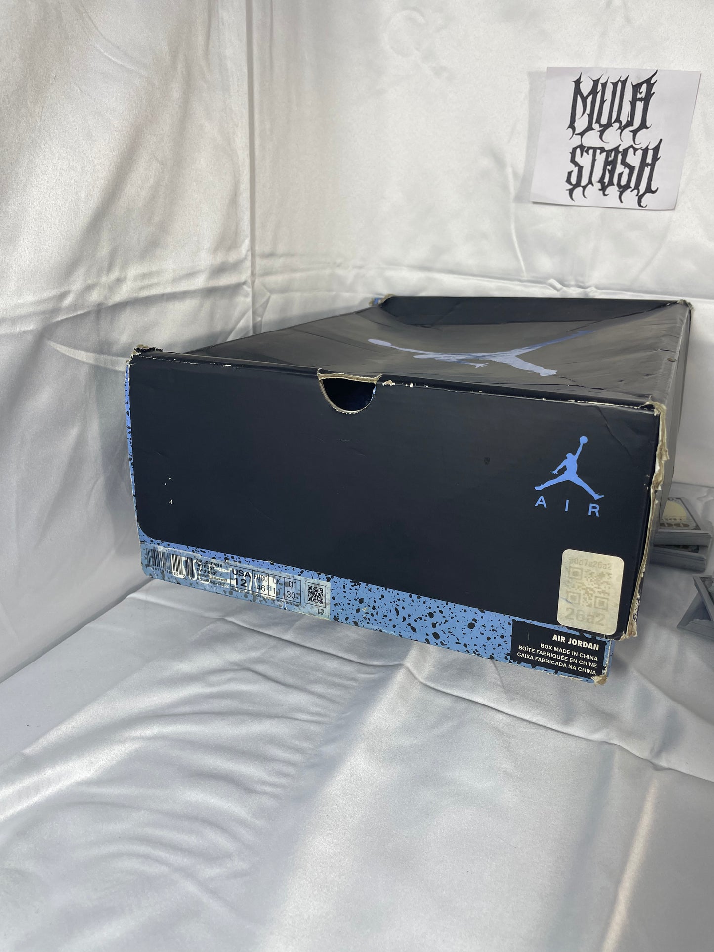 Size 12- Nike Air Jordan 5 Retro UNC University Blue - used/damaged box