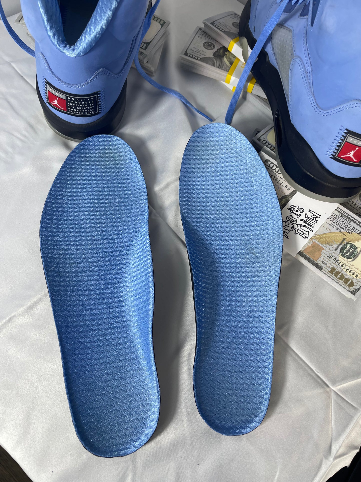 Size 12- Nike Air Jordan 5 Retro UNC University Blue - used/damaged box