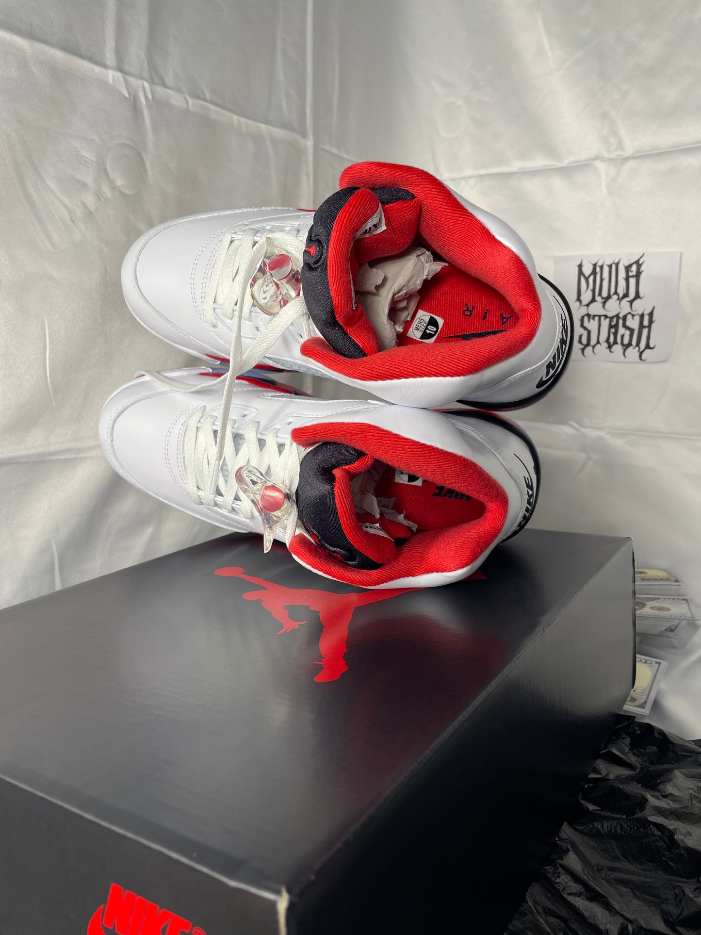 Air Jordan 5 Retro Fire Red Black Tongue (2025) Size 10 Mens Ships Asap